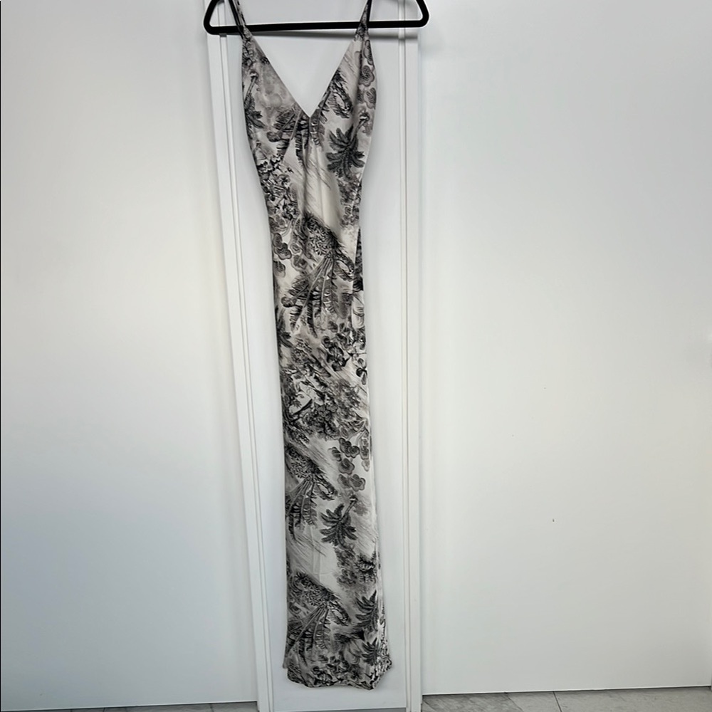 Black and White Sheath Maxi Dress with Spaghetti Straps - Picture 2 of 8